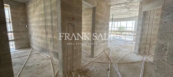 3 Schlafzimmer Maisonette-Wohnung in Siggiewi, Malta, Nr. 323 4