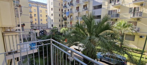 4 rooms Apartment in Naples, Italy No. 31525 19