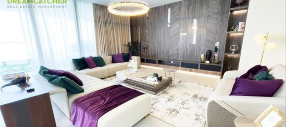 4 bedrooms Villa in Sharjah, UAE No. 34855 3