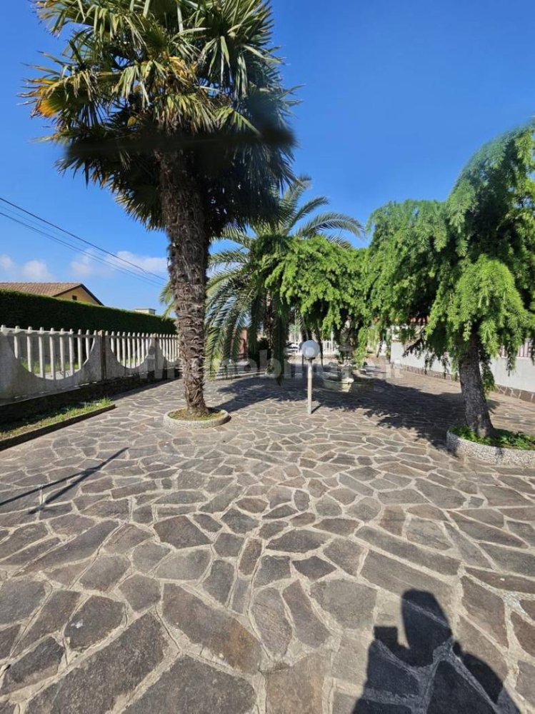 Вилла с 3 спальнями в Кьоджа, Италия № 305567