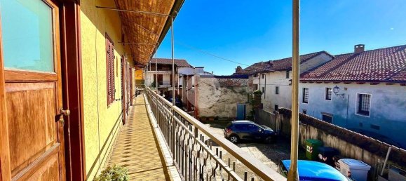 2 bedrooms Apartment in Buttigliera Alta, Italy No. 166565 2