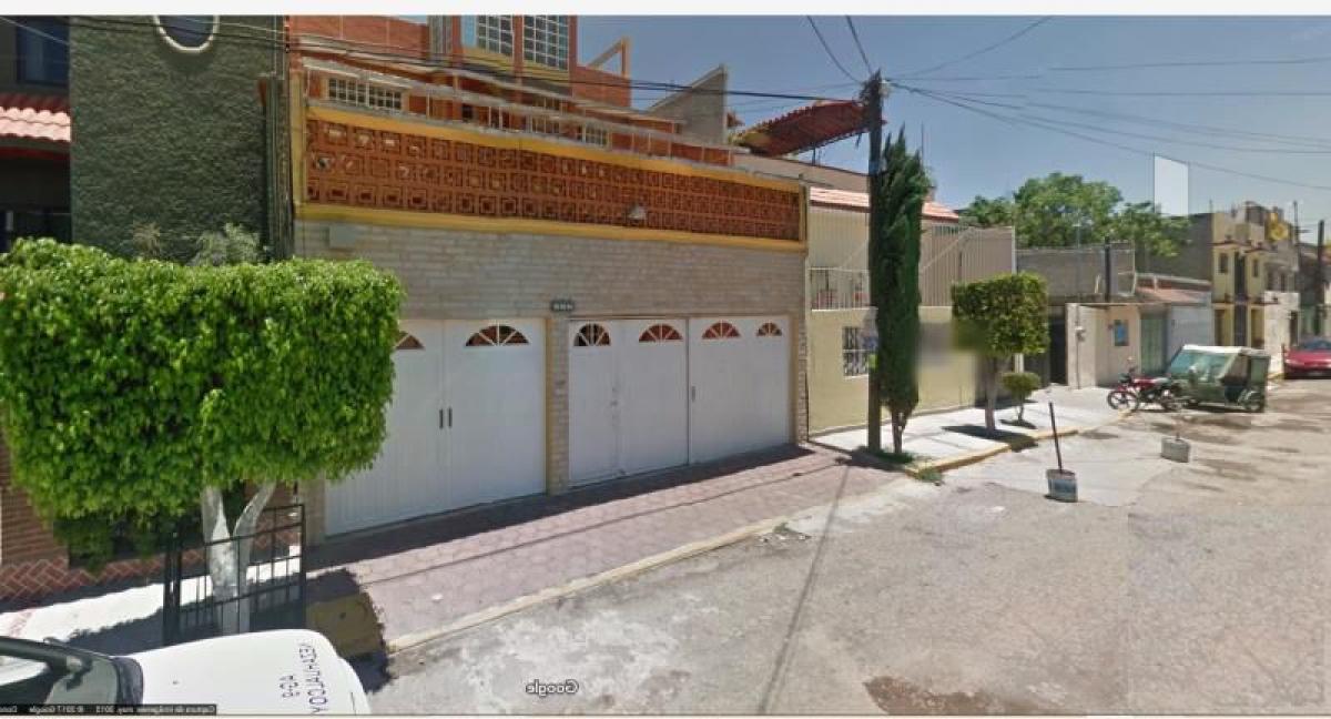 Bâtiment à Ciudad Nezahualcoyotl, Mexico No. 202010