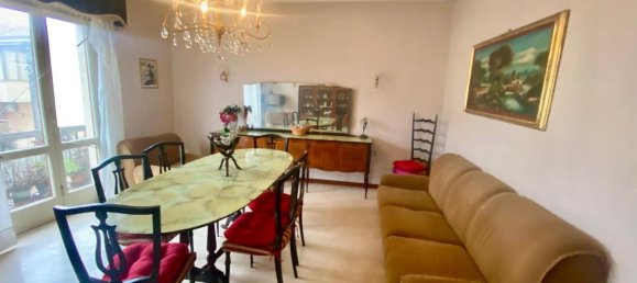 4-salle Appartement à Camaiore, Italy No. 75488 6