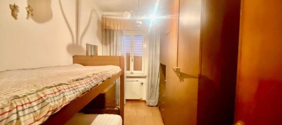 4-salle Appartement à Camaiore, Italy No. 75488 30
