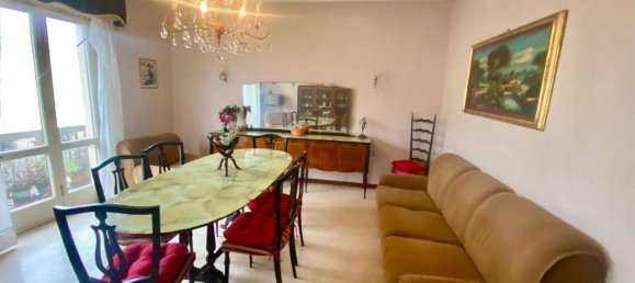 4-salle Appartement à Camaiore, Italy No. 75488 4