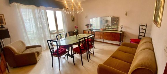 4-salle Appartement à Camaiore, Italy No. 75488 2