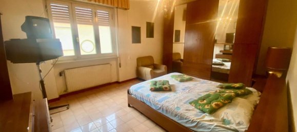 4-salle Appartement à Camaiore, Italy No. 75488 28