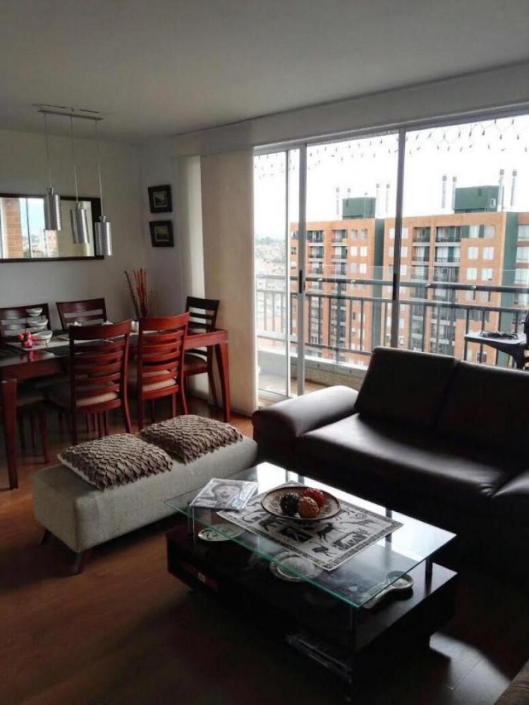 Дом с 3 спальнями в Богота, Колумбия № 11060