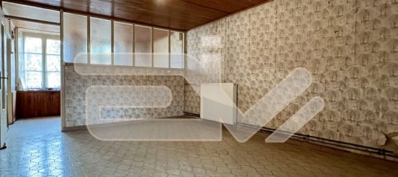 2 bedrooms House in Fismes, France No. 74264 18