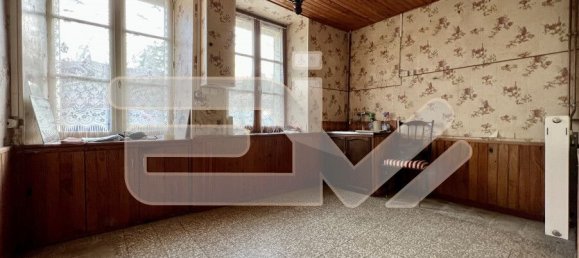 2 bedrooms House in Fismes, France No. 74264 17