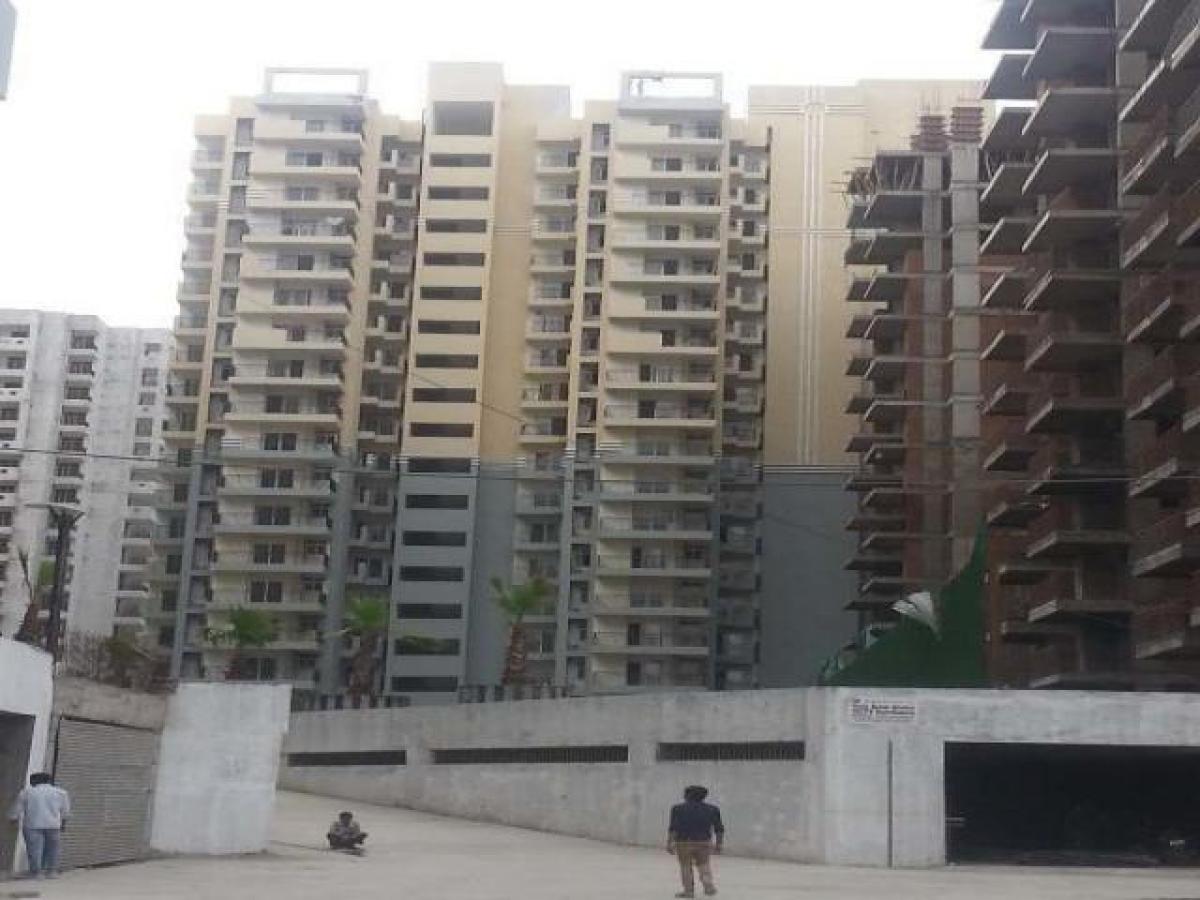 2 bedrooms House in Noida, India No. 67726