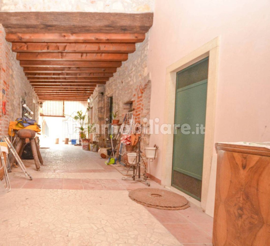 2 Schlafzimmer Haus in Arcugnano, Italy, Nr. 340984