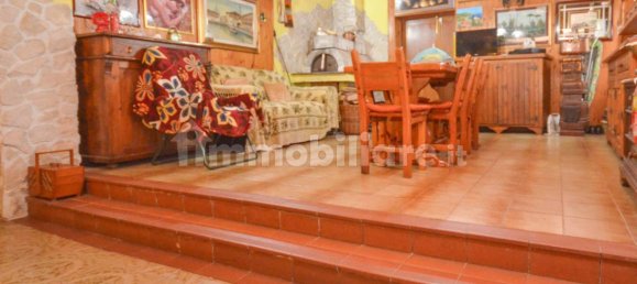 2 Schlafzimmer Haus in Arcugnano, Italy, Nr. 340984 4