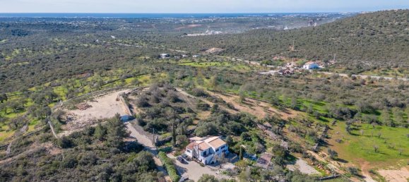 4 bedrooms Villa in Loule, Portugal No. 120405 23