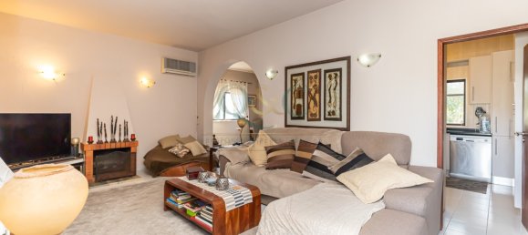 4 bedrooms Villa in Loule, Portugal No. 120405 2