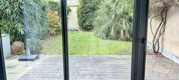 5 bedrooms House in Reims, France No. 155987 15