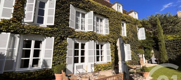 5 bedrooms House in Chartres, France No. 95162 40