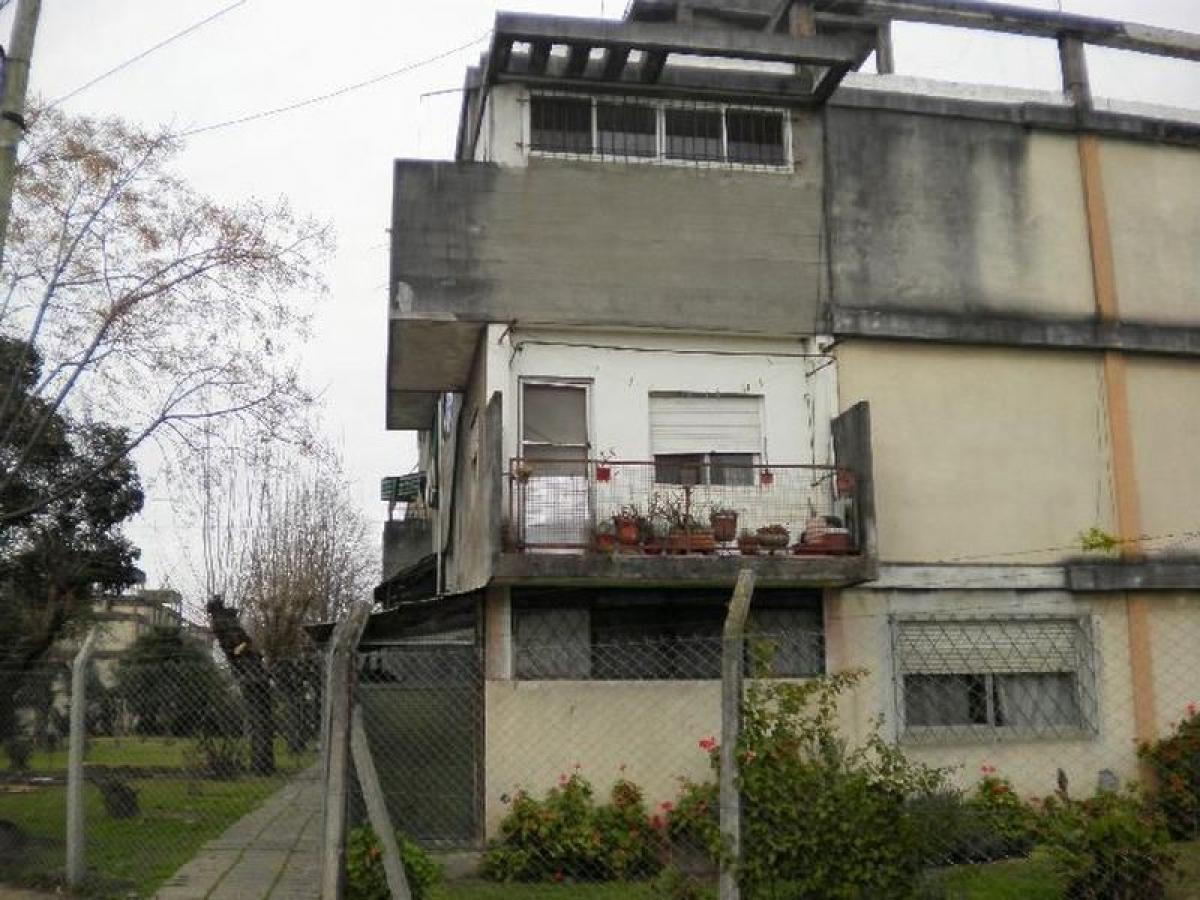 3 chambres Appartement à San Fernando, Argentina No. 95879