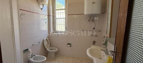 Villa de 7 habitaciónes en Quartu Sant'Elena, Italy No. 284708 11