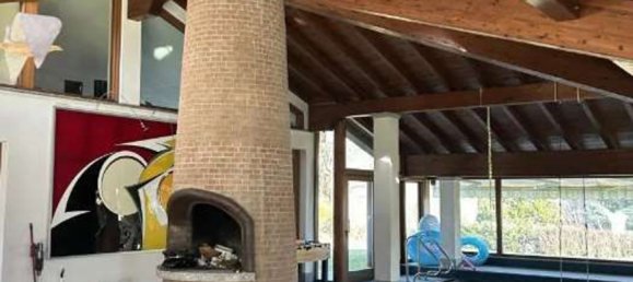 23 rooms Villa in Erba, Italy No. 3264 22