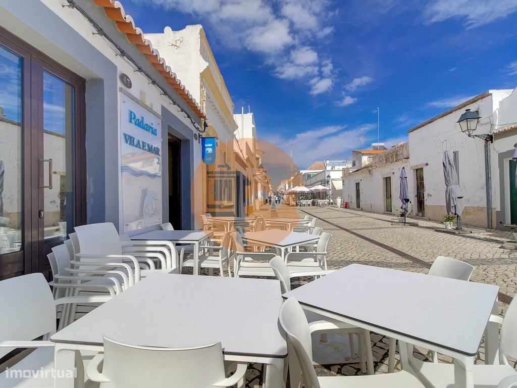 9 bedrooms Building in Vila Real de Santo Antonio, Portugal No. 127585