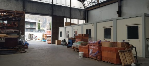 Entrepôt à Civate, Italy 1043m² No. 209207 13