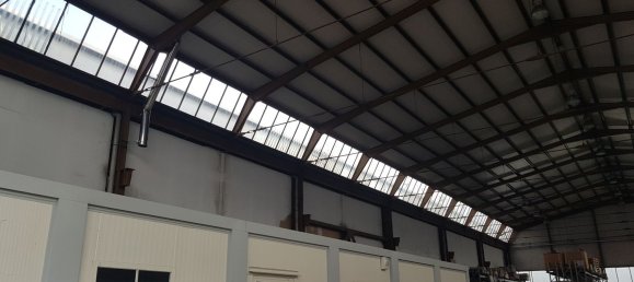 Entrepôt à Civate, Italy 1043m² No. 209207 19