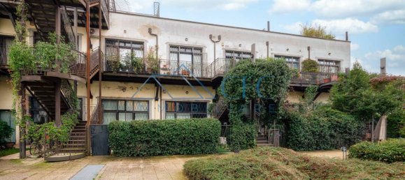 2 bedrooms Apartment in Milan, Italy No. 241531 10