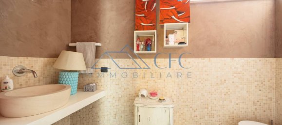 2 bedrooms Apartment in Milan, Italy No. 241531 26