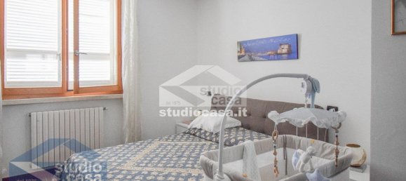 Apartamento T4 em Montanaso Lombardo, Italy N.º 373819 12