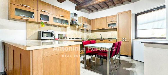 Villa de 8 divisões em Todi, Italy N.º 113368 10