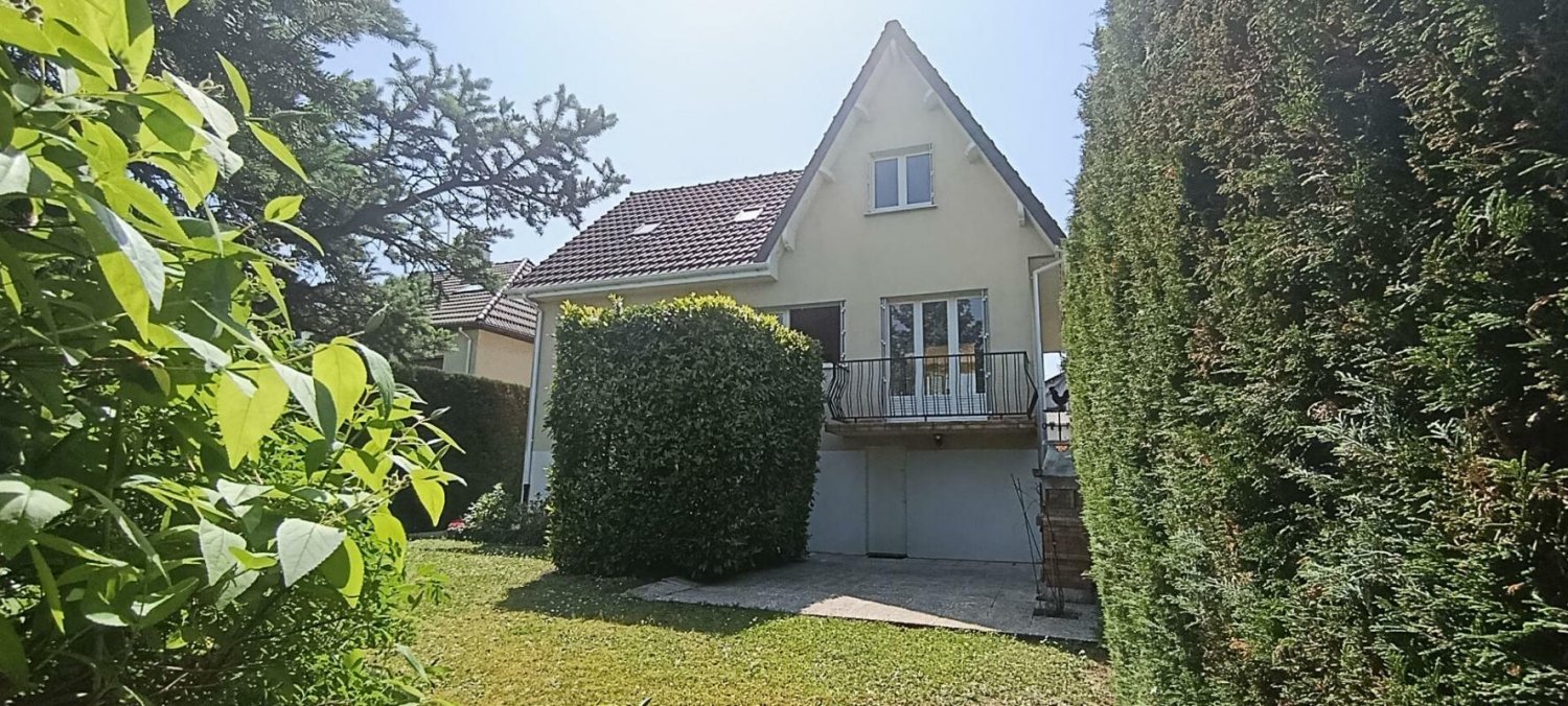 5 bedrooms House in Quincy-sous-Senart, France No. 296990
