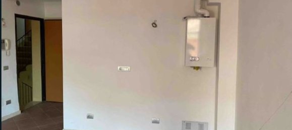 3 rooms Apartment in Ferrara, Italy No. 25123 9