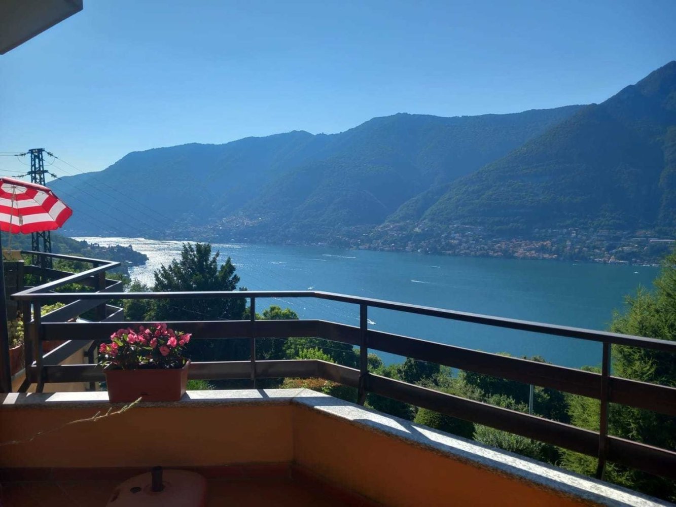 3 rooms Apartment in Faggeto Lario, Italy No. 188081