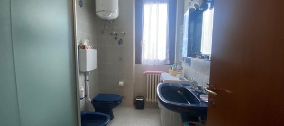3 rooms Apartment in Faggeto Lario, Italy No. 188081 10