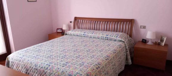 3 rooms Apartment in Faggeto Lario, Italy No. 188081 12