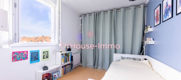 2 bedrooms Apartment in Guyancourt, France No. 129345 7
