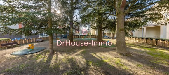 2 bedrooms Apartment in Guyancourt, France No. 129345 10