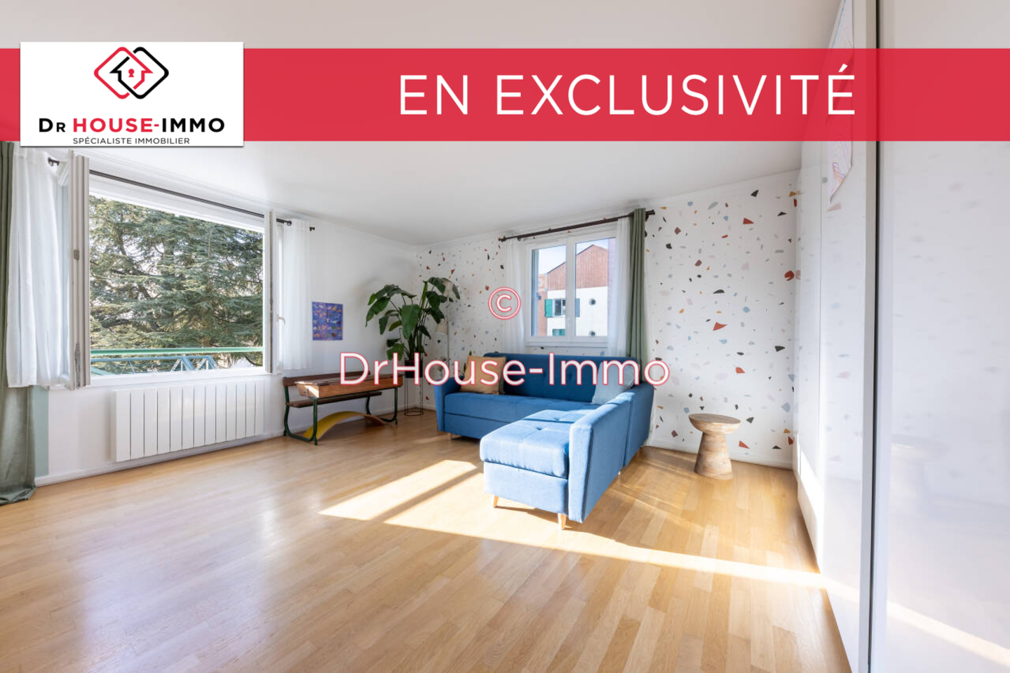 2 bedrooms Apartment in Guyancourt, France No. 129345