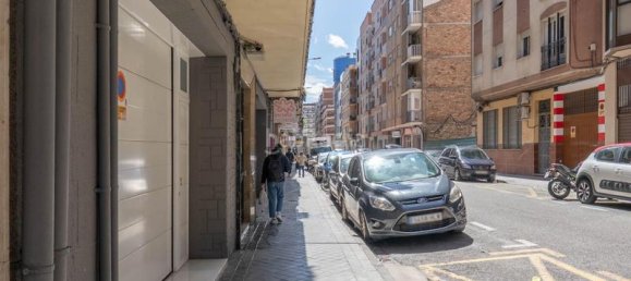 17m² Commercial property in Granada, Spain No. 180699 7