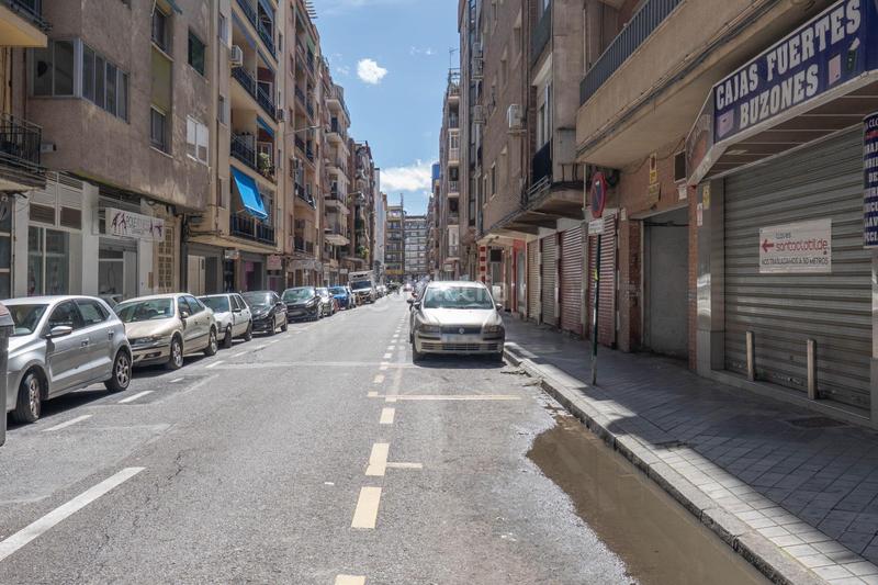 17m² Commercial property in Granada, Spain No. 180699