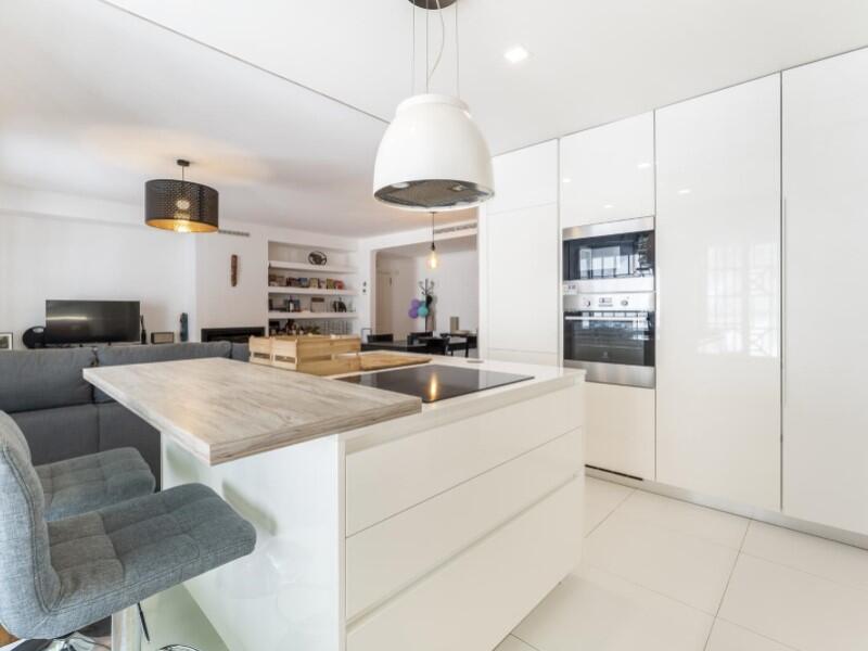 1 bedroom Apartment in Lisbon, Portugal No. 201347