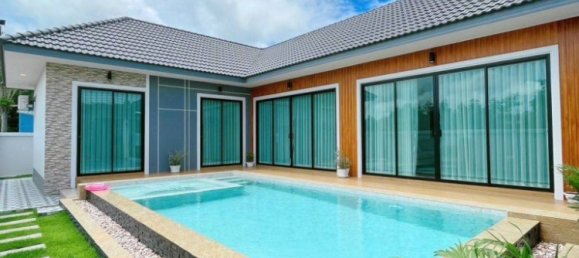 3 bedrooms House for sale in Pattaya, Chonburi, Eastern Thailand, Thailand № 67385 3