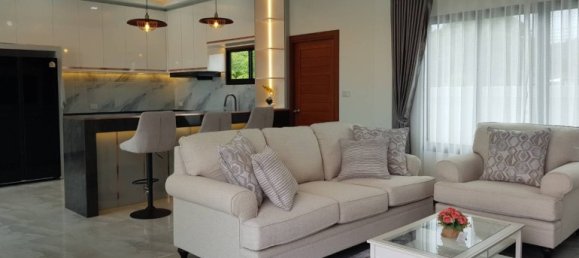 3 bedrooms House for sale in Pattaya, Chonburi, Eastern Thailand, Thailand № 67385 6