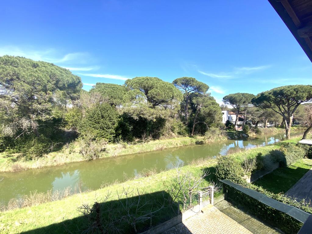 Apartamento de 4 habitaciónes en Cervia, Italy No. 21615