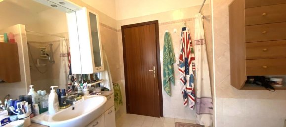 Apartamento de 4 habitaciónes en Cervia, Italy No. 21615 6