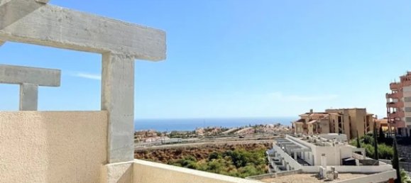 3 bedrooms Penthouse in Mijas, Spain No. 258225 2