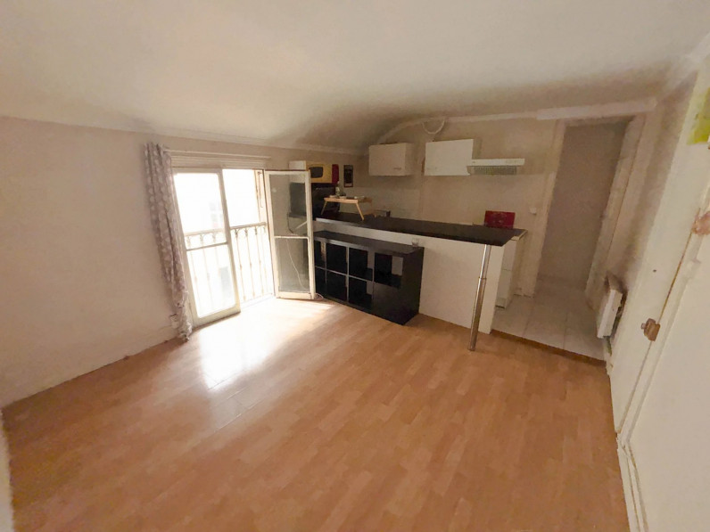 2 bedrooms Apartment in Nice, France No. 319914