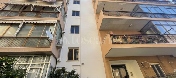 4 rooms Apartment in Palermo, Italy No. 45581 19