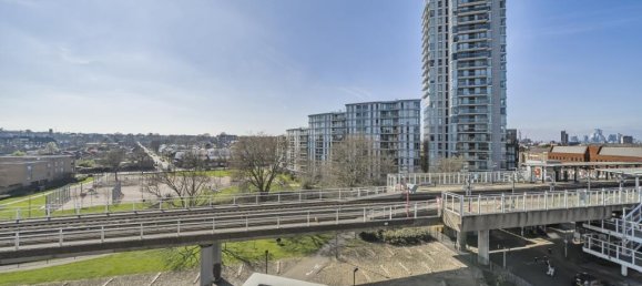 2 Schlafzimmer Wohnung in London, United Kingdom, Nr. 13482 6